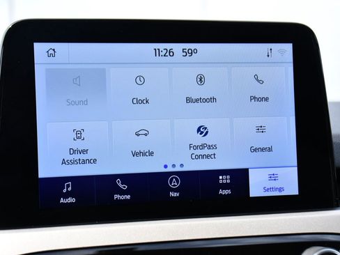 Used 2020 Ford Escape SE image 32