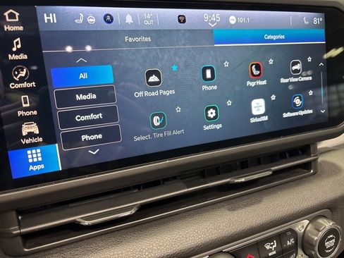 Used 2024 Jeep Wrangler Sport S image 22