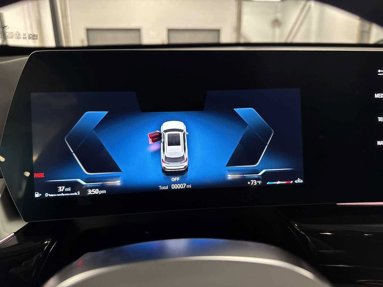 New 2027 BMW X1 xDrive28i AWD/4WD image 9