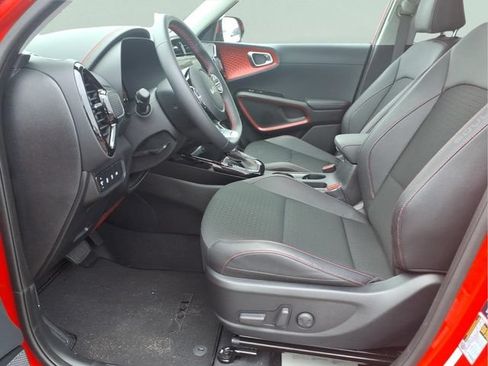 Used 2025 Kia Soul GT-Line w/ GT-Line Technology Package FWD image 20
