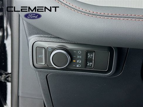 New 2026 Ford Explorer Active AWD/4WD image 13