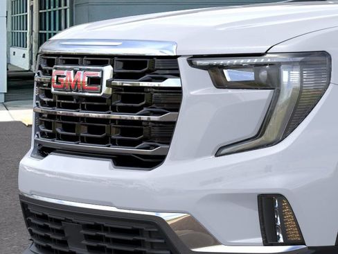 New 2026 GMC Acadia Elevation image 13