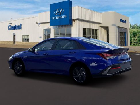 New 2026 Hyundai Elantra Sport image 4