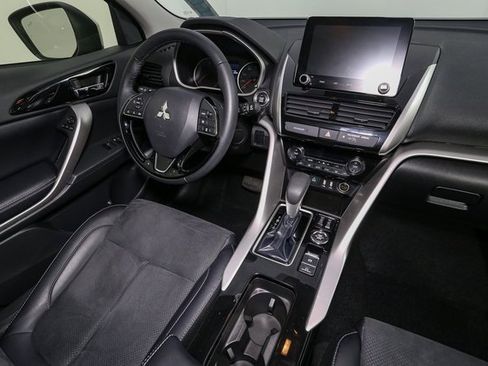 Used 2024 Mitsubishi Eclipse Cross SE image 19