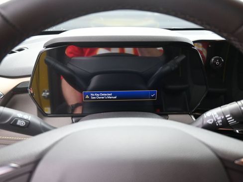 New 2025 Chevrolet TrailBlazer ACTIV w/ Convenience Package FWD image 17