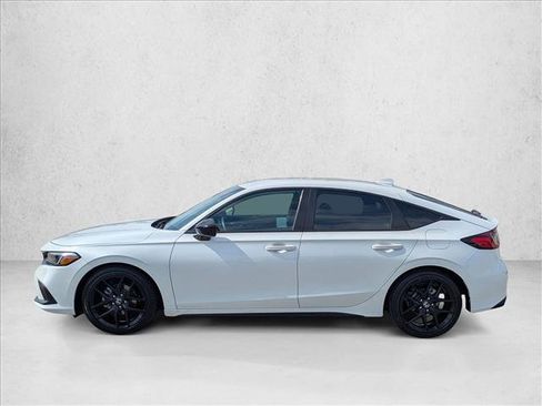 Used 2023 Honda Civic Sport image 9