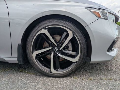 Used 2020 Honda Accord Sport image 12