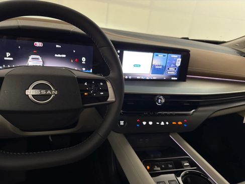 New 2026 Nissan Murano Platinum w/ Cargo Package image 18