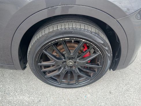 Used 2022 Maserati Levante GT AWD/4WD image 19