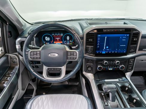 Used 2023 Ford F150 Limited image 16
