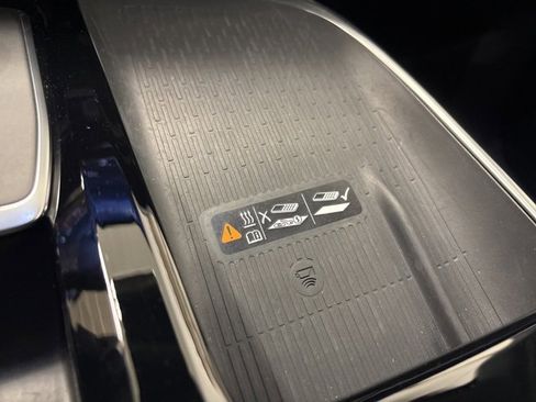 Used 2025 Buick Enclave Preferred image 25