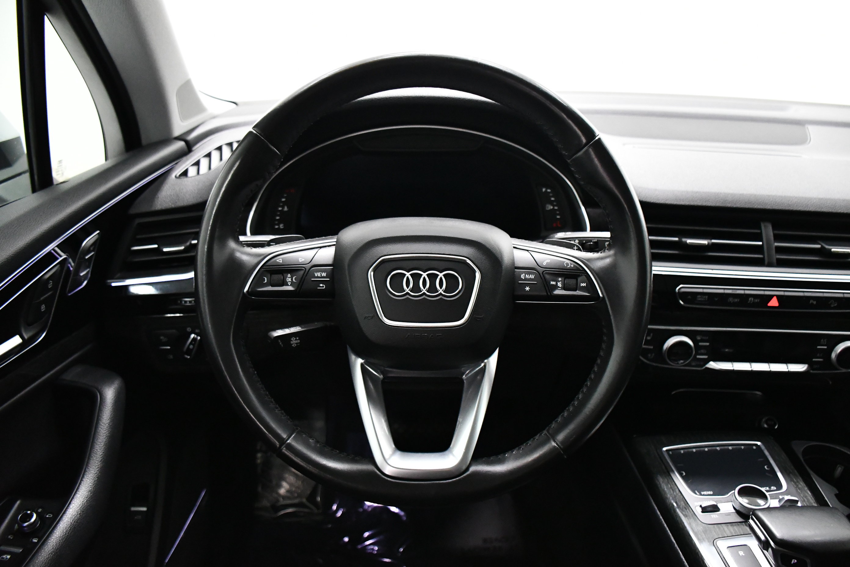 Used 2017 Audi Q7 2.0T Premium Plus w/ Premium Plus Package AWD/4WD image 9