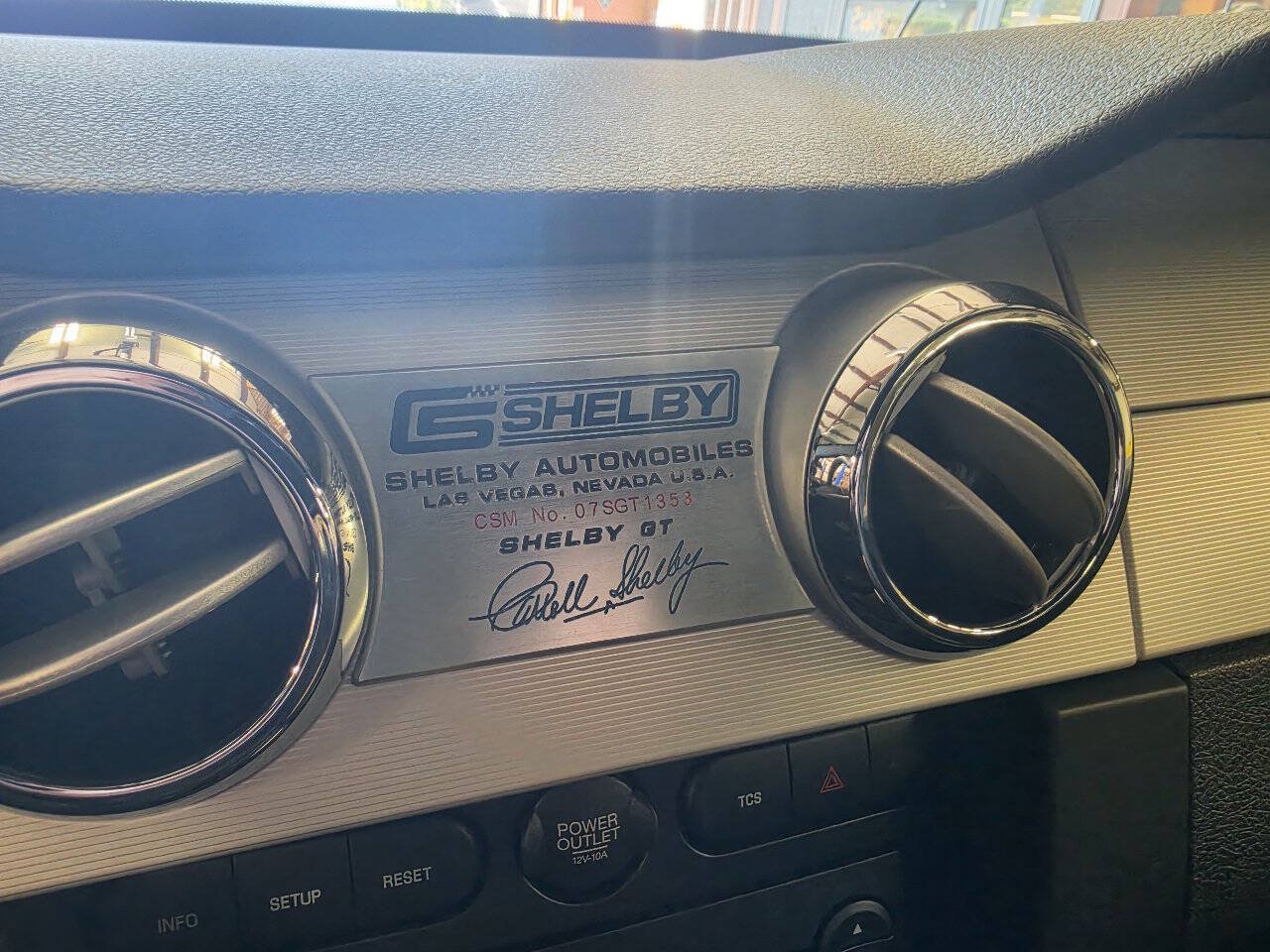 Used 2007 Ford Mustang GT Premium RWD image 11