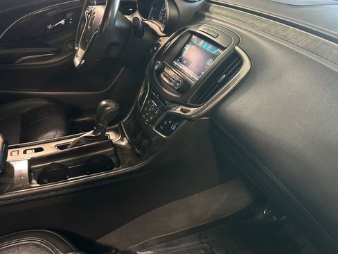 Used 2015 Buick LaCrosse Leather FWD image 17