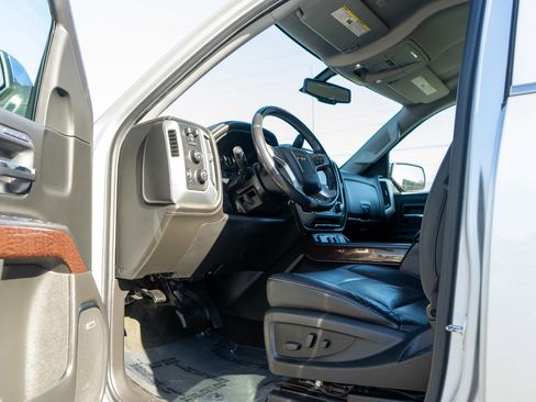 Used 2018 GMC Sierra 1500 SLT w/ SLT Premium Package image 13