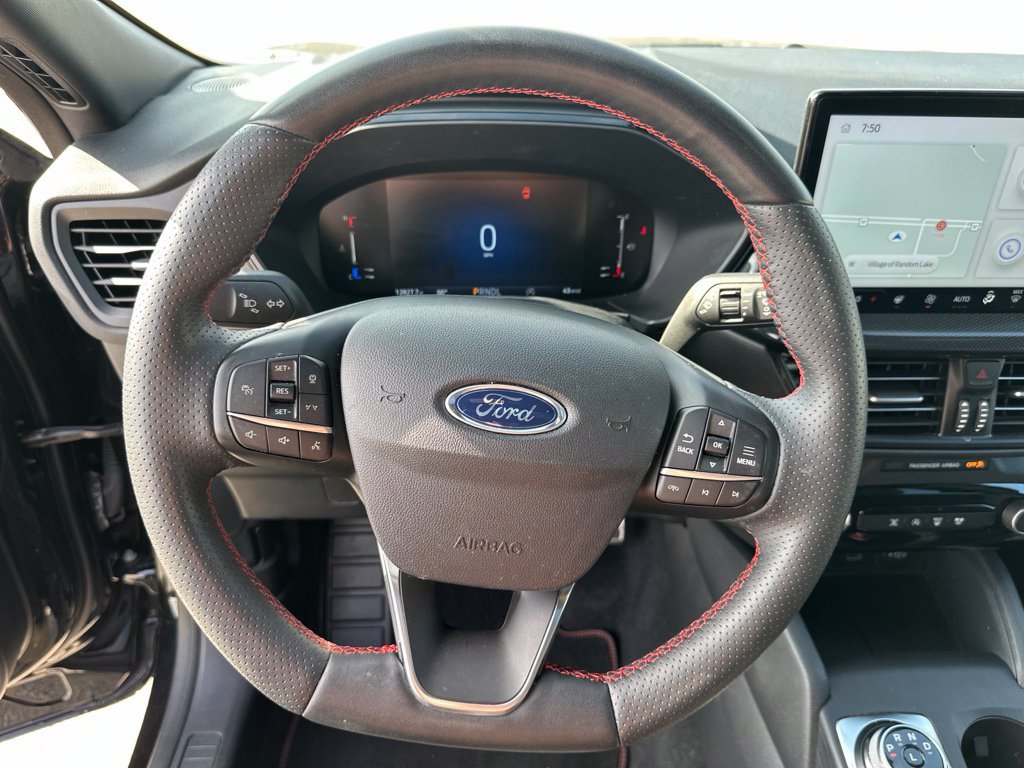 Used 2023 Ford Escape ST-Line w/ Tech Pack #1 AWD/4WD image 27