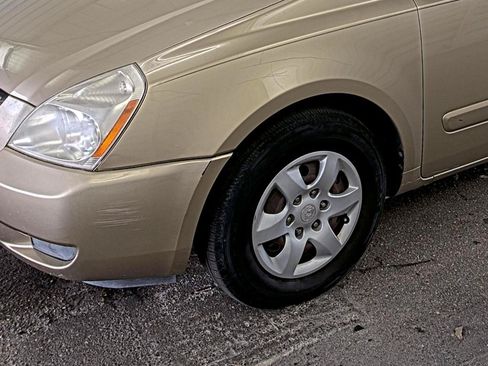 Used 2006 Kia Sedona EX FWD image 13