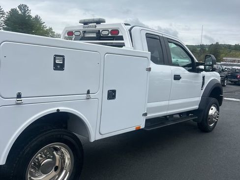 Used 2020 Ford F450 XL w/ Power Equipment Group AWD/4WD image 3