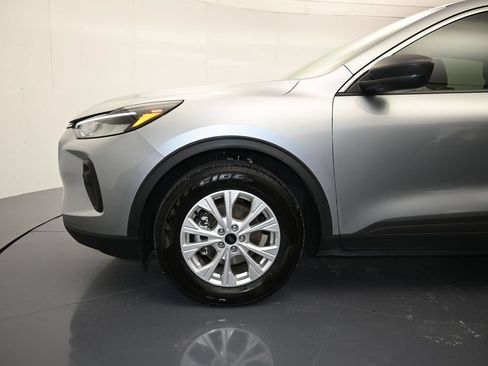 Used 2024 Ford Escape Active FWD image 9