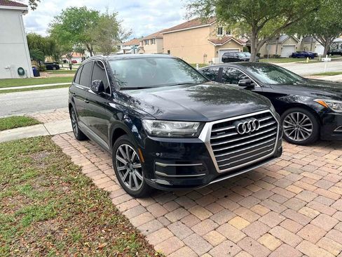 Used 2017 Audi Q7 3.0T Premium Plus image 2