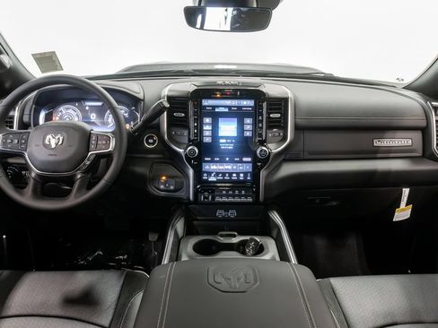 New 2027 RAM 2500 Laramie w/ Night Edition AWD/4WD image 27