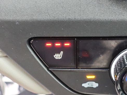 Certified 2023 Honda Accord EX image 24