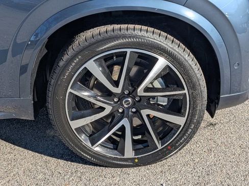 Certified 2023 Volvo XC90 B5 Plus w/ Protection Package Premier image 14