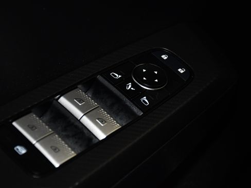 Used 2023 Mitsubishi Outlander SE Black Edition AWD/4WD image 32