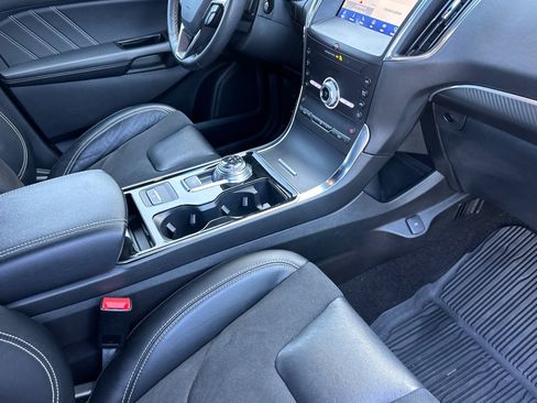 Used 2020 Ford Edge ST AWD/4WD image 16