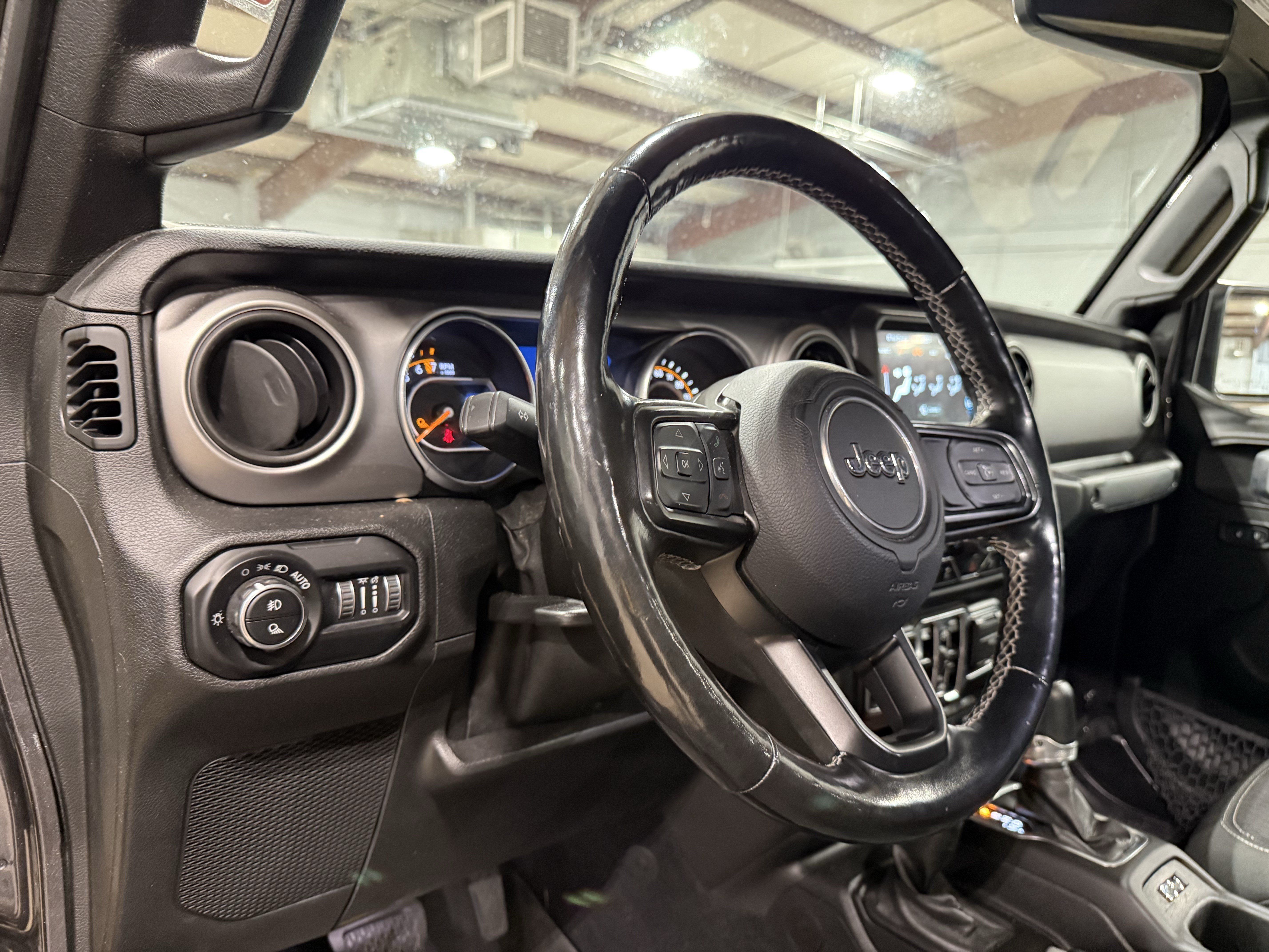 Used 2021 Jeep Gladiator Sport w/ Quick Order Package 24Q 80Th AWD/4WD image 13