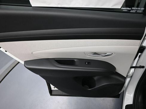 New 2025 Hyundai Tucson SEL image 23