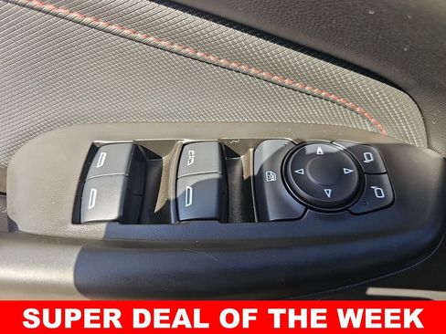 Used 2025 Chevrolet TrailBlazer RS w/ Convenience Package image 28