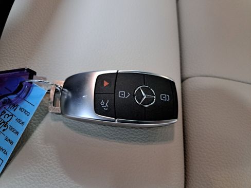 Used 2026 Mercedes-Benz GLA 250 4MATIC image 36
