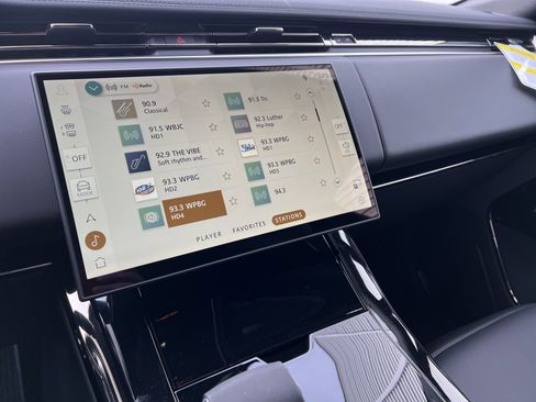 New 2026 Land Rover Range Rover Sport Dynamic SE image 10