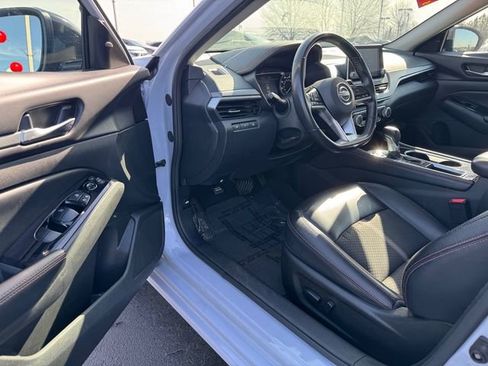 Certified 2024 Nissan Altima 2.5 SR image 14
