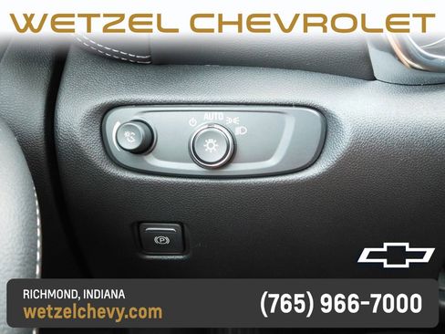 Used 2025 Chevrolet Blazer LT AWD/4WD image 27