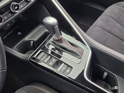 Certified 2025 Acura ADX A-Spec image 22