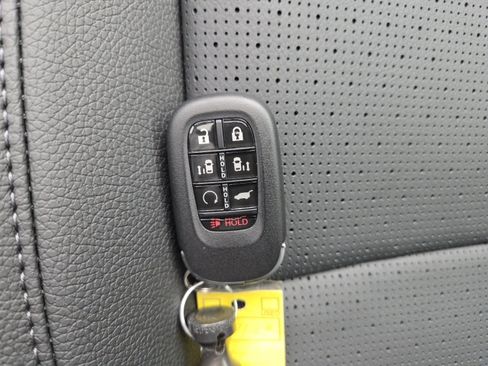 New 2026 Honda Odyssey Elite image 37