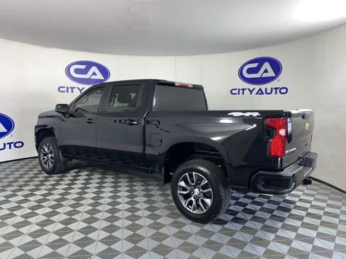 Used 2022 Chevrolet Silverado 1500 Custom w/ Safety Confidence Package AWD/4WD image 5