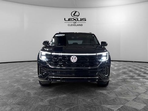 Used 2024 Volkswagen Atlas Cross Sport SEL R-Line image 1