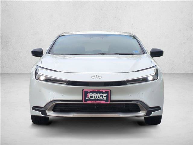 Used 2026 Toyota Prius Plug-In Hybrid FWD image 2
