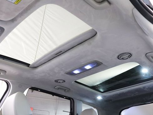 Used 2024 Kia Telluride SX Prestige image 30