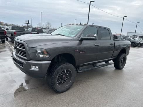 Used 2017 RAM 2500 Big Horn w/ Sport Appearance Group image 9