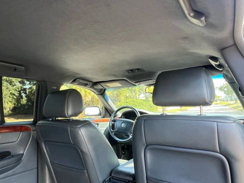 Used 2006 Cadillac DTS image 53