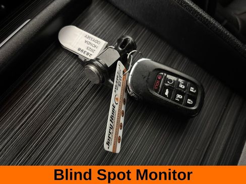 Used 2025 Honda Odyssey Sport-L image 18