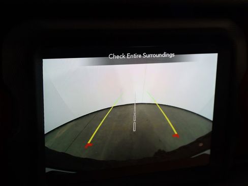 Used 2022 Jeep Wrangler Unlimited Rubicon image 35