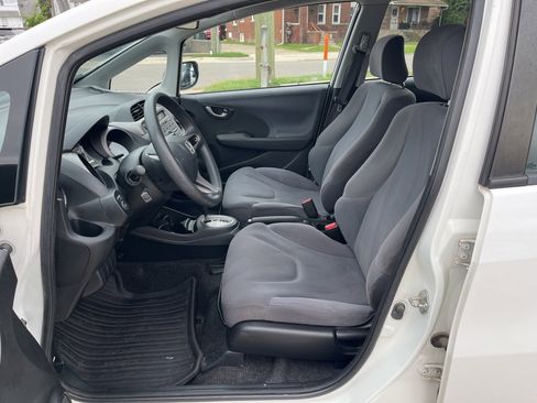 Used 2010 Honda Fit image 11