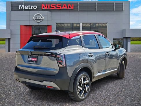 New 2026 Nissan Kicks SV image 3
