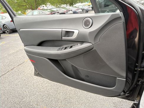 Used 2024 Hyundai Sonata SEL w/ Convenience Package FWD image 15