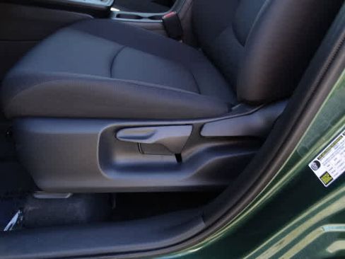 Used 2026 Toyota Corolla Cross LE image 17